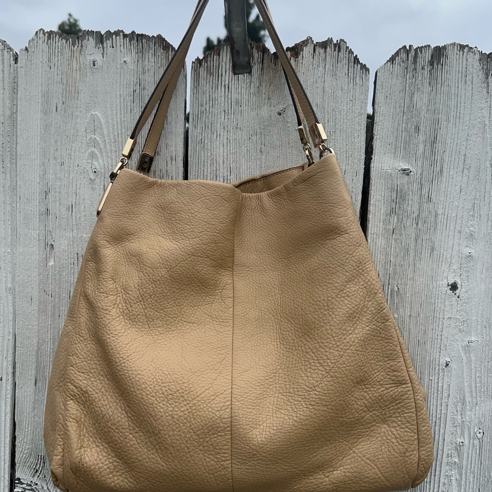 Coach Madison Phoebe Shoulder Bag - K1381-26224 - Picture 8 of 15